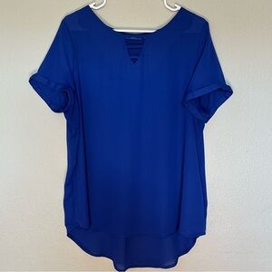 Women's Blue Long in the back Blouse Size XL